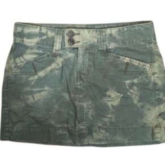 Lucky Brand Green Tie-Dye Denim Mini Skirt Size 0 / 25 army green grunge denim - Picture 2 of 7